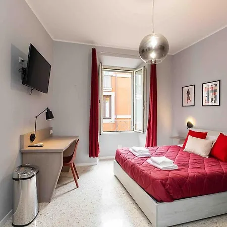 Daire Iron Flat Spagna Steps